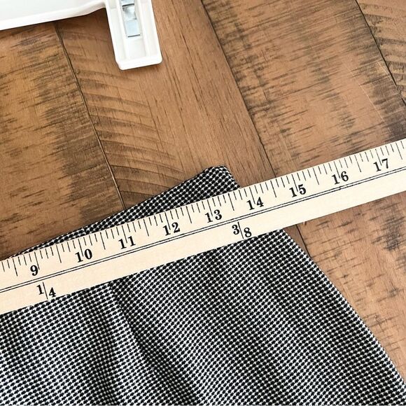 J. Jill Pull-On Pants Black White Slim Leg Ankle Stretch Ponte Knit Women's Sz S - Picture 4 of 7